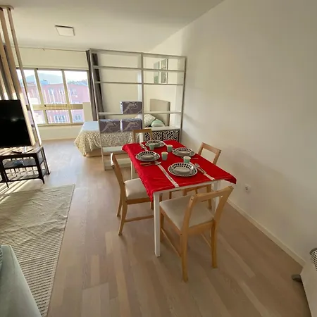 Cozy And Apartment *